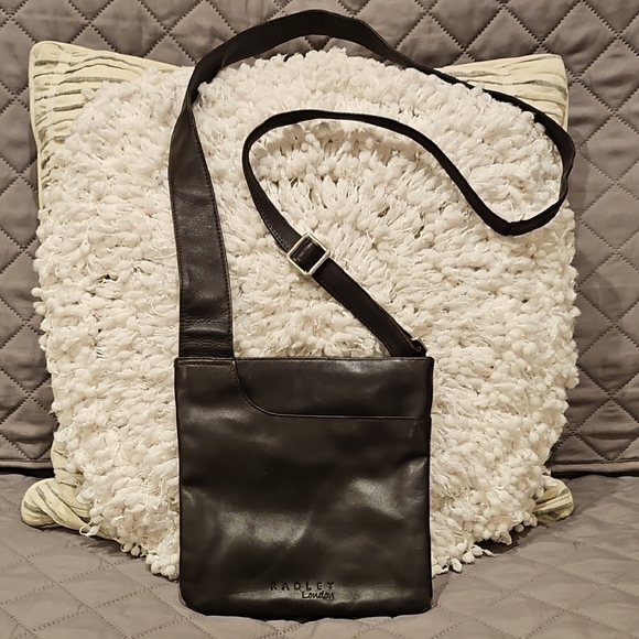 RADLEY LONDON Handbags - Radley London Dark Brown Crossbody Bag Sleek Leather Design